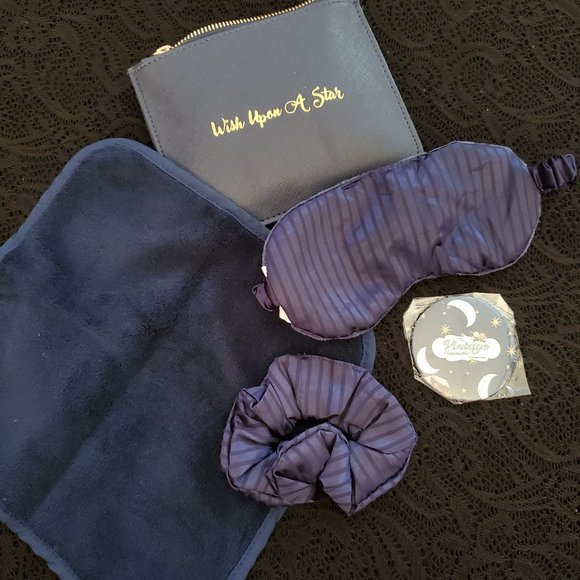 🤩3/$15! NWOT The Vintage Cosmetic Company "Wish Upon a Star" travel kit - 5 pcs - Picture 1 of 7